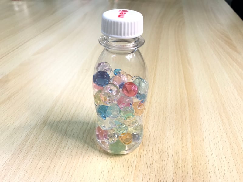ぷるぷるビーズのマラカス